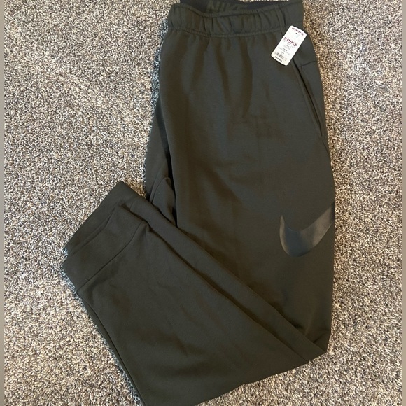 Nike Pants Nwt Nike Mens Drifit Olive Green Joggers Poshmark